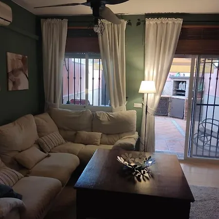 Casa Acogedora Con Piscina Y Barbacoa Y Playa A 5' Semesterbostad *